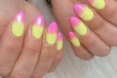 「ハンド 定額デザイン」カラー変更で派手に可愛く|Nail Salon Linda