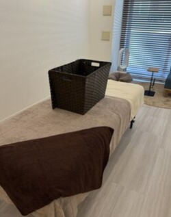 施術ベッド|恵比寿腰痛・肩こり専門整体院 トータルボディケアリライト