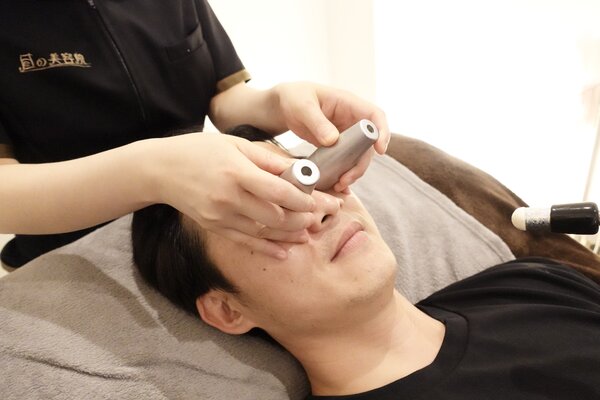 眼精疲労解消|目神の快眠Meviage　銀座店