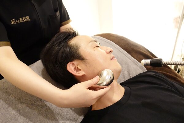 メンズにもおすすめ◎|目神の快眠Meviage　銀座店