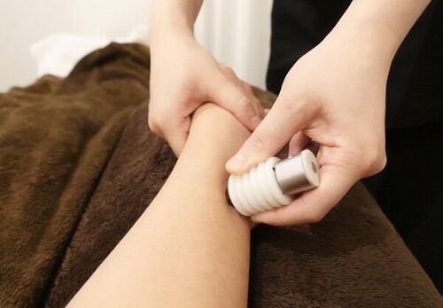 手・足のマッサージ