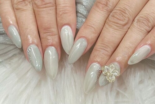 「ハンド 定額デザイン」色変更で柔らかい印象ニュアンスネイルになります♪