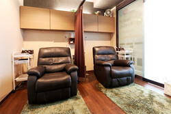 施術チェア|目の美容院　横浜ランドマークプラザサロン