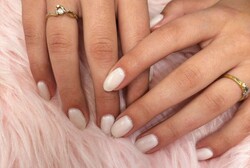 「ハンド ワンカラー」人気のミルキーカラーです^ ^ お友達とお揃いにもオススメ！|Nail Salon Linda