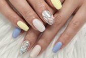 「ハンド 定額デザイン」春と冬を掛け合わせたカラーで可愛らしいです^^*|Nail Salon Linda