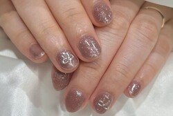「ハンド 定額デザイン」友人の結婚式に向けたネイル^^* シンプルですが可愛いリボンパーツがアクセントになっていて可愛！