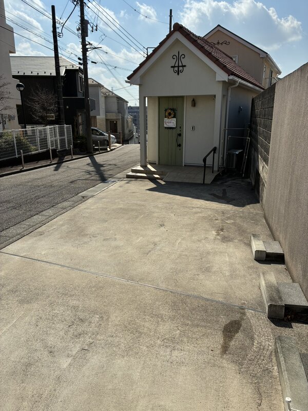 入口|美容室アロマーム