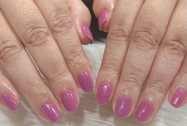 [ハンド ワンカラー」甘すぎず派手すぎずなワンカラーネイル！ 気分をあげたい春先にぴったりです！|Nail Salon Linda