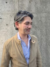 かき上げスリークショートスタイル　七三オールバック|ヘアサロン DAMANI 表参道