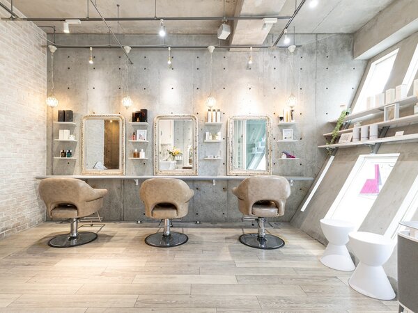 内観✨|ヘアサロン DAMANI 表参道／外苑前