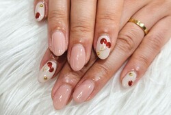 「ハンド 定額デザイン」春色のさくらんぼデザイン^ ^お色味変更でナチュラルに可愛いくなりました！|Nail Salon Linda