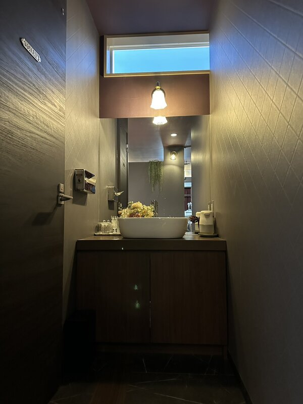 お化粧ルーム|トータルビューティサロンMiCIEL