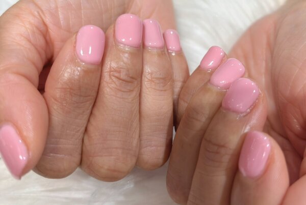 「ハンド ワンカラー」春色ピンクのワンカラー^ ^ お肌にとっても馴染んで綺麗です！|Nail Salon Linda
