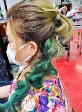ヘアセット|美容室ゾディアーク