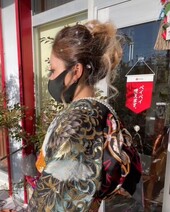 ヘアセット（成人式）|美容室ゾディアーク