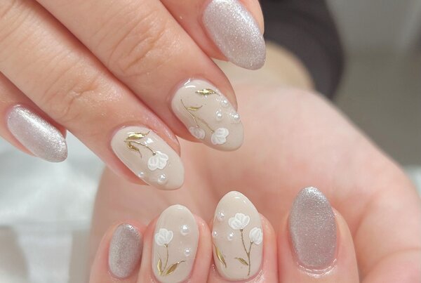 「ハンド 定額デザイン」春に生えるピンクネイルです！！|Nail Salon Linda