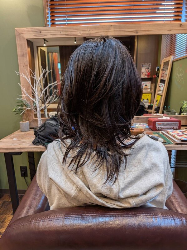 レイヤーカット|ヘアサロン MINT room