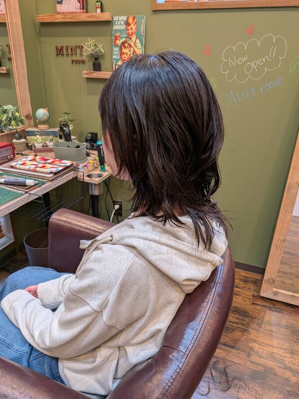 レイヤーカット|ヘアサロン MINT room