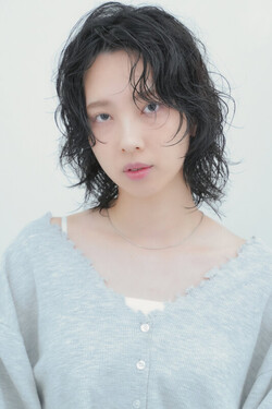 大人の抜け感くびれウェーブボブ黒髪|Hair Make TOP SHAPE