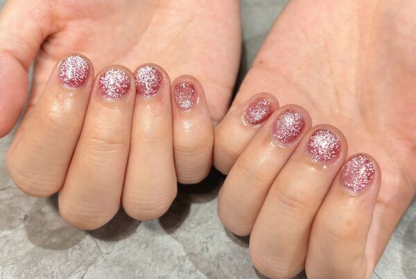 「ハンド  マグネット・ワンカラー」人気のフラッシュマグネットです！短い爪でもしっかり主張してくれます^_^|Nail Salon Linda