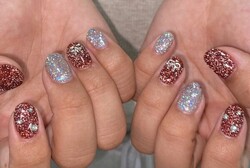 「ハンド ライトコース」全部キラキラに変更して、モチベーションupです！|Nail Salon Linda