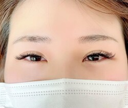 ボリュームラッシュ120束|Beauty salon moon