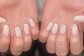 「ハンド ワンカラー」乳白色カラーで綺麗です☆|Nail Salon Linda