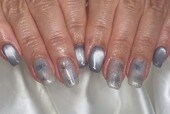 「ハンド ライトコース」寒色系で合わせて統一感バッチリです！|Nail Salon Linda