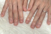 「ハンドケア」男性にもおすすめのハンドケアです^ ^ つやっと仕上がります！|Nail Salon Linda