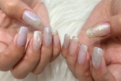 「ハンド 定額デザイン」ニュアンスアートの定額デザインです！ 爽やかカラーで初夏にもおすすめ◎|Nail Salon Linda