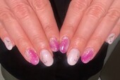「ハンド ライトコース」アート部分のお色味をお花に合わせて変更してとても素敵です♪  |Nail Salon Linda