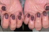 「ハンド ワンカラー」クリア感のある暗めのお色味です！ 透け感が絶妙です！|Nail Salon Linda