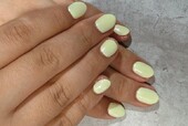 「ハンド ワンカラー」ショートネイルでも可愛いバターイエローです!!|Nail Salon Linda