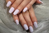 「ハンド ワンカラー」短めネイルにラベンダーカラーが可愛いネイル。|Nail Salon Linda