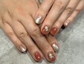 「ハンド 定額デザイン」色味を変えてちょっと落ち着いた雰囲気で大人な仕上がりです。|Nail Salon Linda