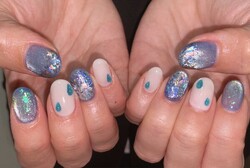 「ハンド ミドルコース」梅雨の時期もネイルにデザインを取り込むことで気分UPです！|Nail Salon Linda