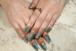 「ハンド 定額デザイン」定額デザインにパーツを追加して夏デザインに！|Nail Salon Linda