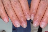 「ハンド ラメ・グラデーション」きらきら輝きがとても綺麗です！！|Nail Salon Linda