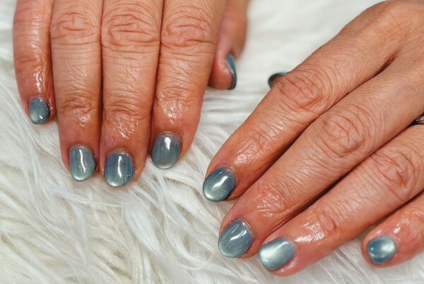 「ハンド マグネット・ワンカラー」今年人気のブルーマグネット！ イベントにもおすすめです^_^|Nail Salon Linda