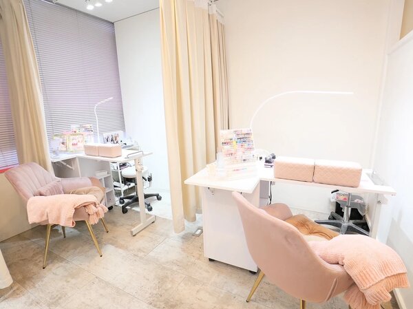 施術ルーム（アイラッシュ＆ネイル）|RALUA eyelash&amp;nail 名駅前店