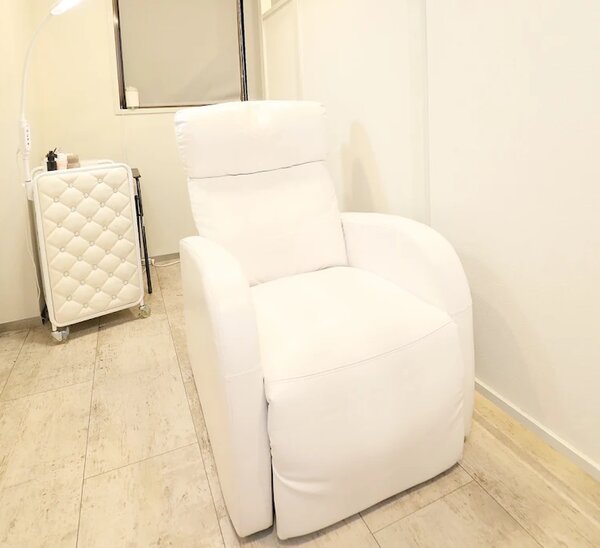 施術ルーム（アイラッシュ＆ネイル）|RALUA eyelash&amp;nail 名駅前店