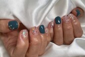 「ハンド 定額デザイン」海らしさとキラキラ感が華やかです！|Nail Salon Linda