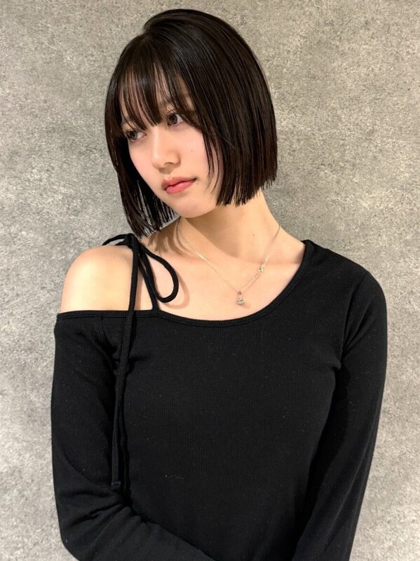 ナチュラル切りっぱなしボブ|CAPA central