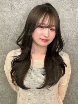 レイヤーカット×ケアカラー
