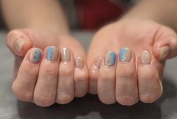 「ハンド 定額デザイン」やわらかいトーンに色味を少しだけ足したデザイン。|Nail Salon Linda