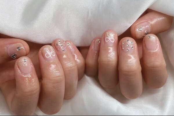 「ハンド ミドルコース」ショートネイルの方でもデザインで可愛くなります！|Nail Salon Linda