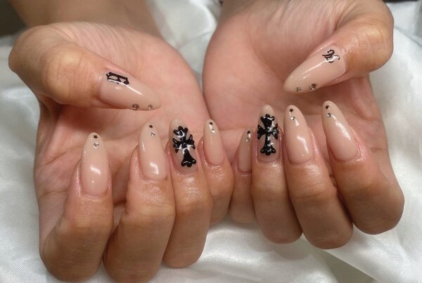 「ハンド ミドルコース」推し活ネイルも是非ご相談ください♪|Nail Salon Linda