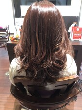 大人可愛いヘルシーセミロング×巻き髪レイヤー|HAIR SPACE G.O.D