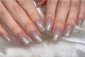 「ハンド ワンカラー」細かめのラメで上品な質感になります♪|Nail Salon Linda