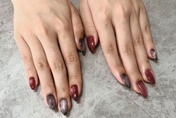 「ハンド ライトコース」深いお色味に変更してより秋冬らしいネイルに！|Nail Salon Linda